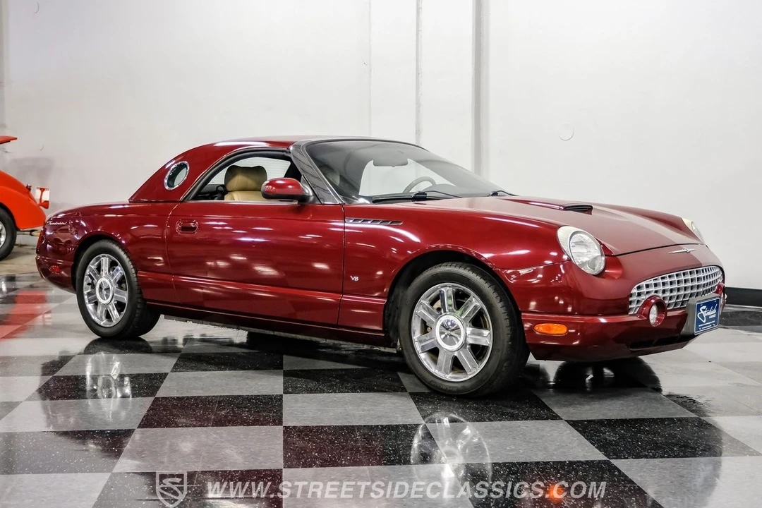 2004 Ford Thunderbird 11th Gen - Image 20 of 21