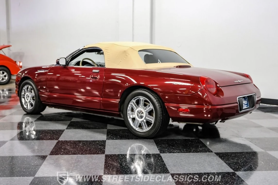 2004 Ford Thunderbird 11th Gen - Image 13 of 21