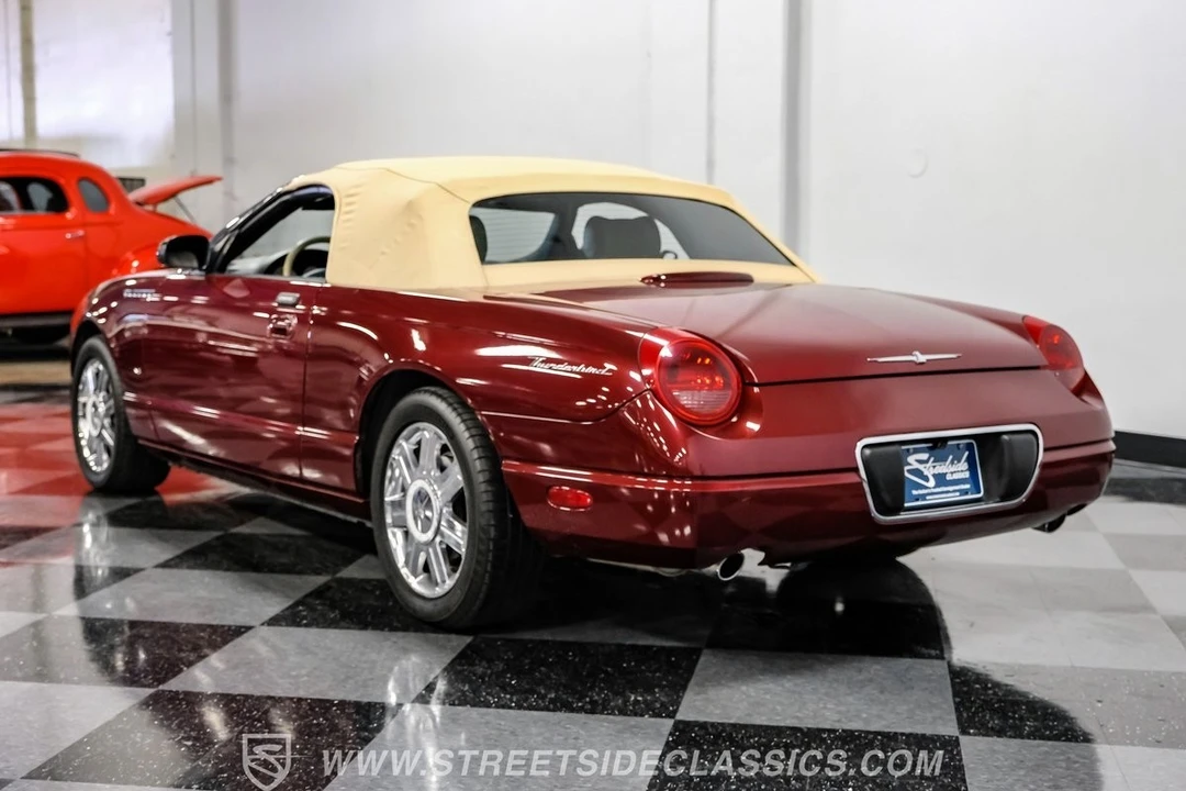 2004 Ford Thunderbird 11th Gen - Image 15 of 21