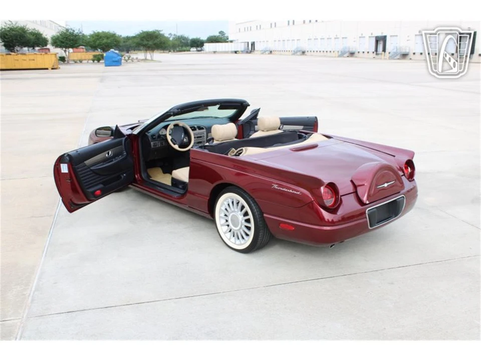 2004 Ford Thunderbird 11th Gen - Image 8 of 31