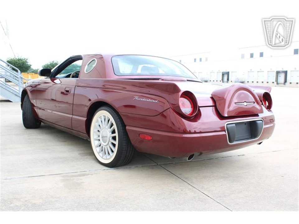 2004 Ford Thunderbird 11th Gen - Image 29 of 31