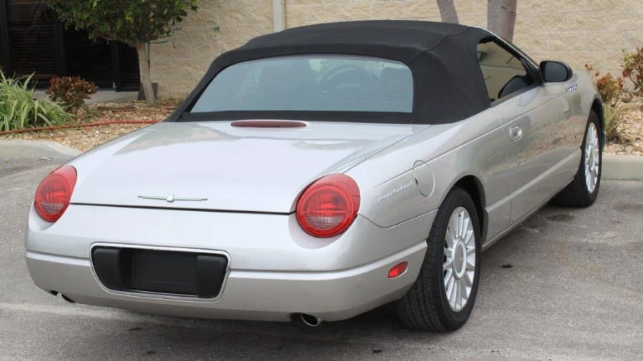 2004 Ford Thunderbird 11th Gen - Image 3 of 6