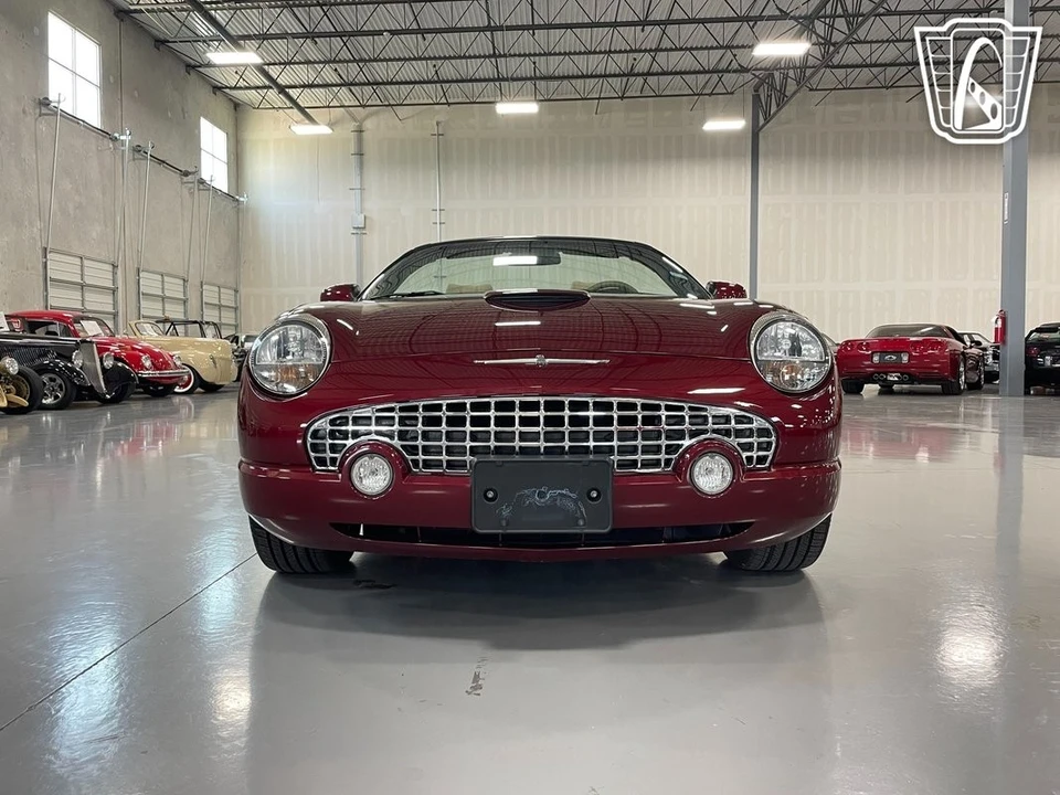 2004 Ford Thunderbird 11th Gen - Image 5 of 12