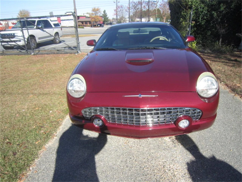 2004 Ford Thunderbird 11th Gen - Image 6 of 12