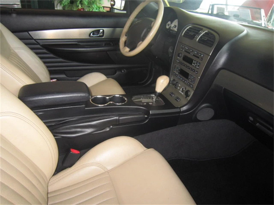 2004 Ford Thunderbird 11th Gen - Image 8 of 12