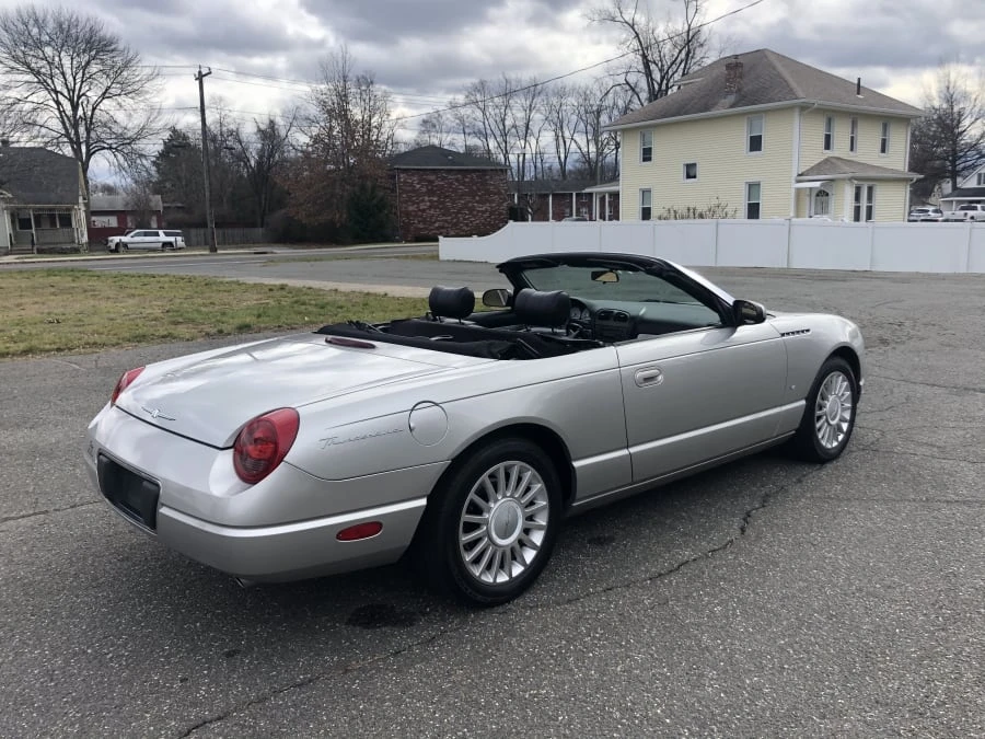 2004 Ford Thunderbird 11th Gen - Image 3 of 10
