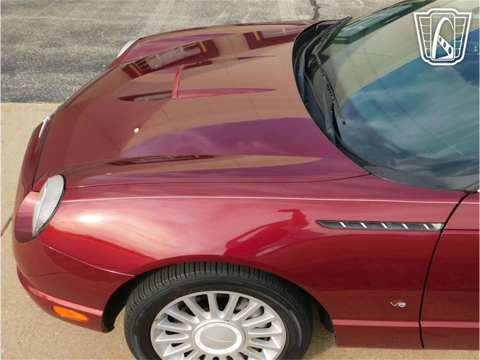 2004 Ford Thunderbird 11th Gen - Image 31 of 31