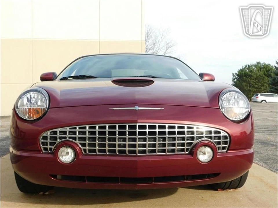 2004 Ford Thunderbird 11th Gen - Image 26 of 31