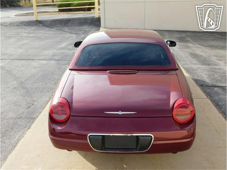 2004 Ford Thunderbird 11th Gen - Image 9 of 31