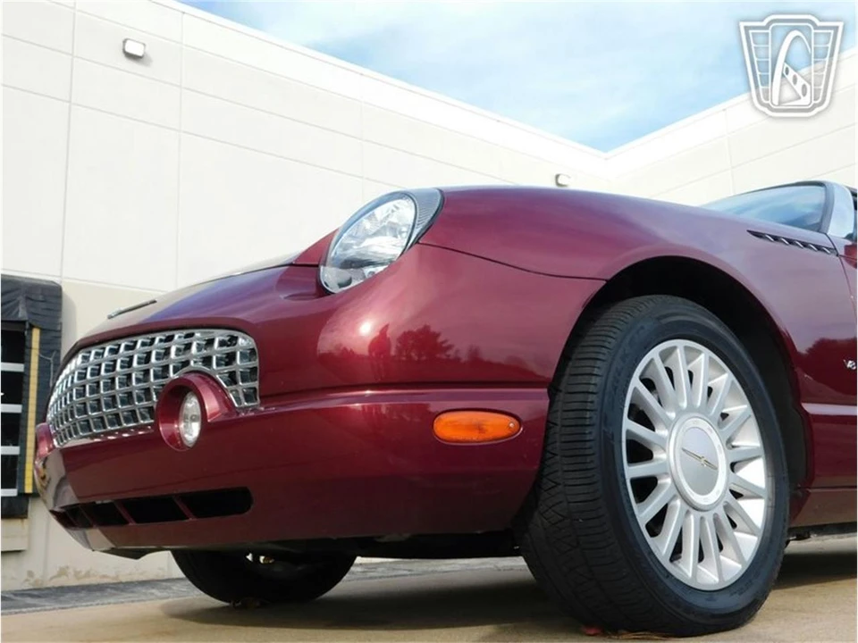 2004 Ford Thunderbird 11th Gen - Image 30 of 31