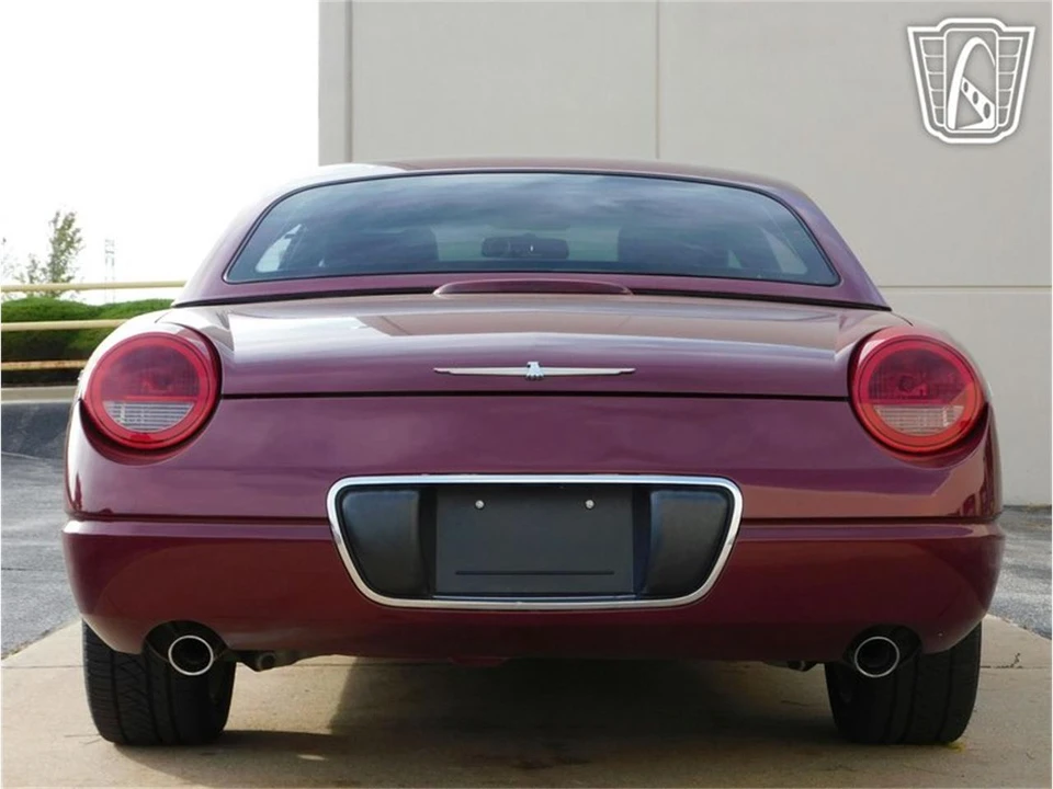 2004 Ford Thunderbird 11th Gen - Image 15 of 31