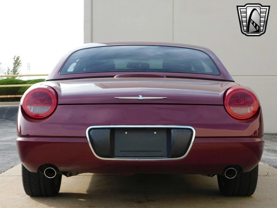 2004 Ford Thunderbird 11th Gen - Image 9 of 12