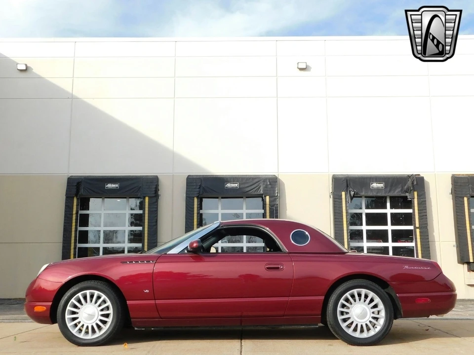 2004 Ford Thunderbird 11th Gen - Image 10 of 12