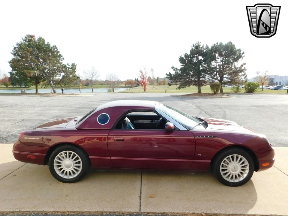 2004 Ford Thunderbird 11th Gen - Image 4 of 12
