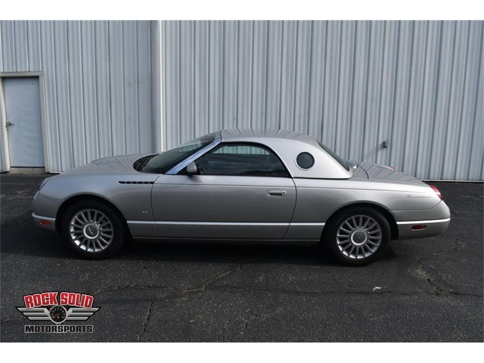 2004 Ford Thunderbird 11th Gen - Image 6 of 31