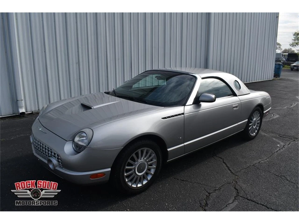 2004 Ford Thunderbird 11th Gen - Image 7 of 31