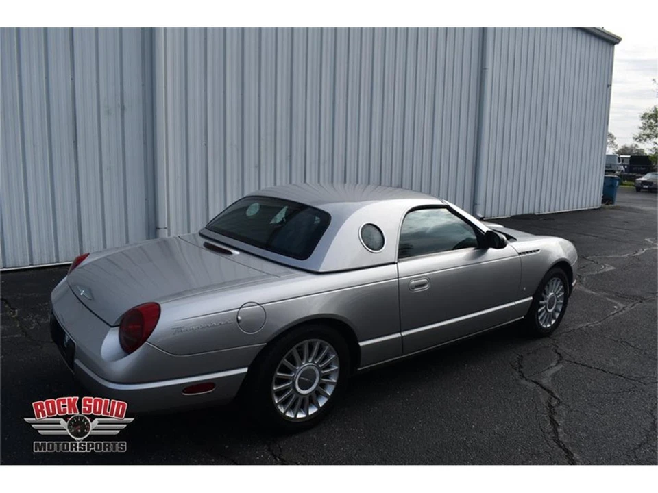 2004 Ford Thunderbird 11th Gen - Image 4 of 31
