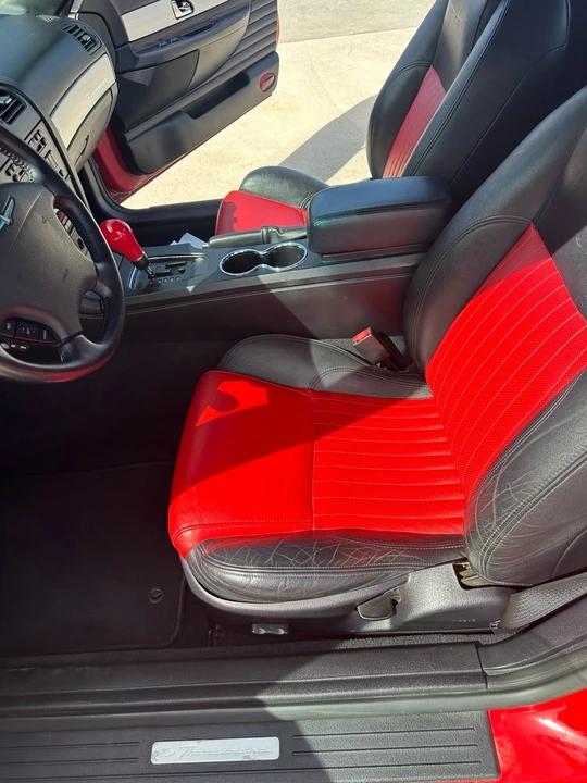 2004 Ford Thunderbird 11th Gen - Image 17 of 21