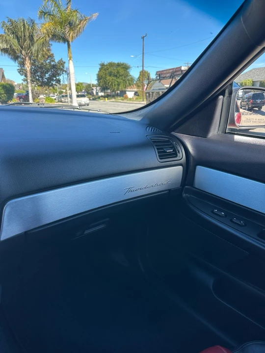 2004 Ford Thunderbird 11th Gen - Image 13 of 21