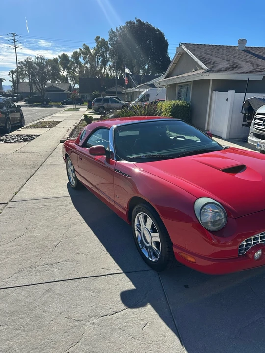 2004 Ford Thunderbird 11th Gen - Image 2 of 21