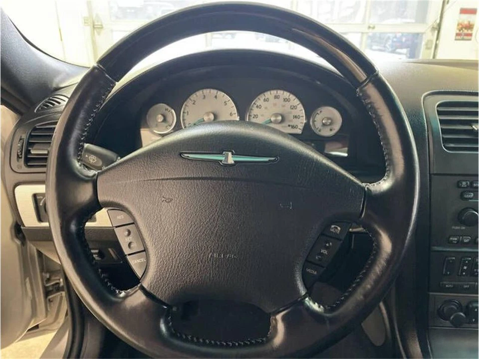 2004 Ford Thunderbird 11th Gen - Image 11 of 15