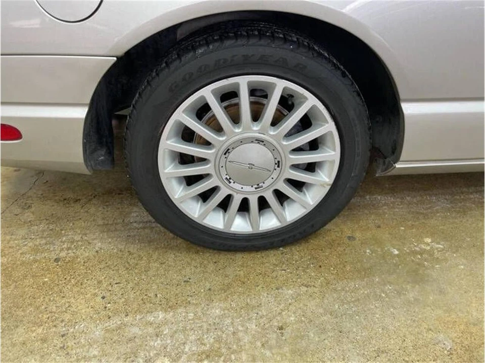 2004 Ford Thunderbird 11th Gen - Image 12 of 15