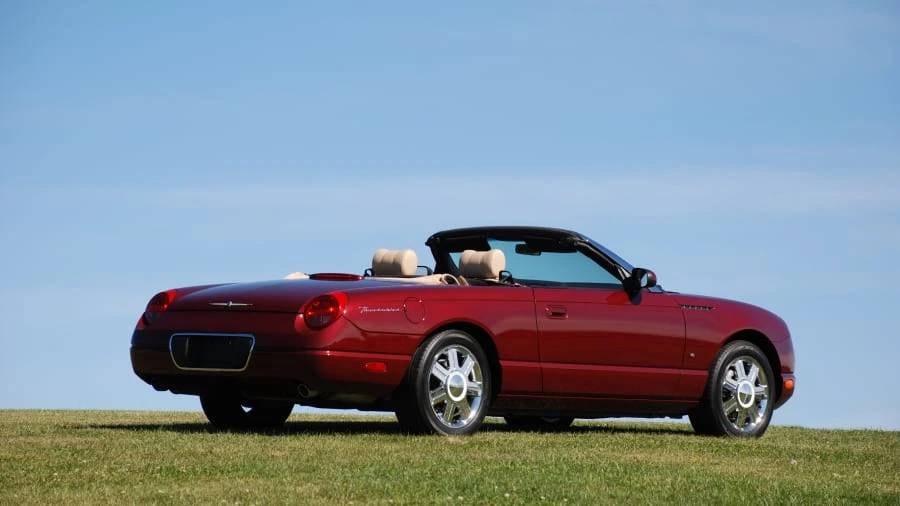 2004 Ford Thunderbird 11th Gen - Image 3 of 10