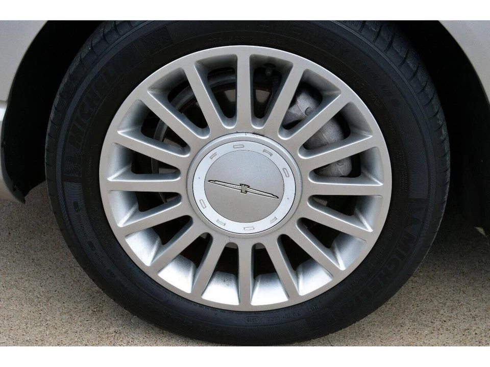 2004 Ford Thunderbird 11th Gen - Image 20 of 24