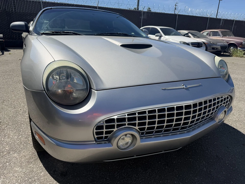 2004 Ford Thunderbird 11th Gen - Image 6 of 21