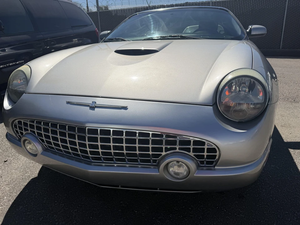 2004 Ford Thunderbird 11th Gen - Image 21 of 21