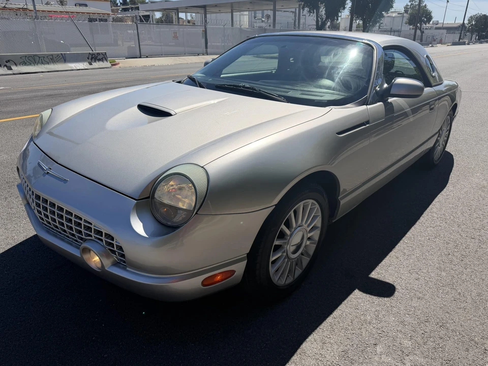 2004 Ford Thunderbird 11th Gen - Image 9 of 21