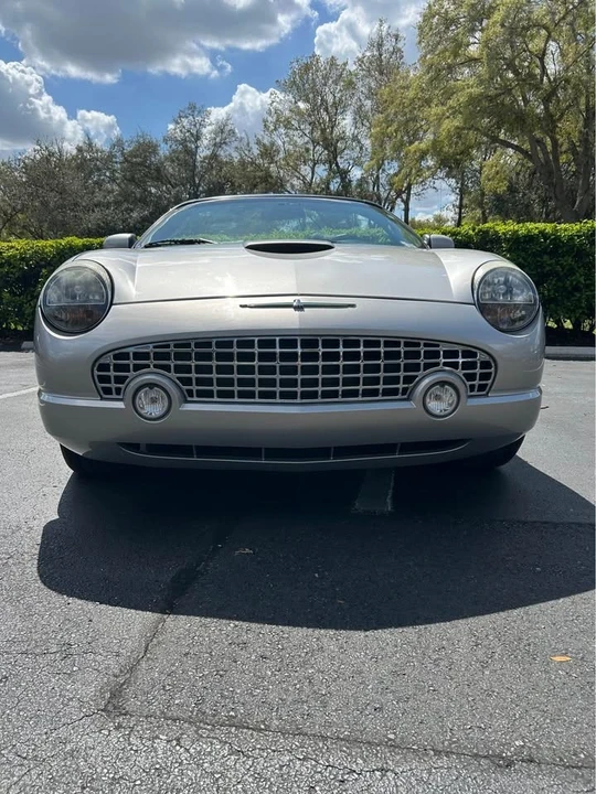 2004 Ford Thunderbird 11th Gen - Image 2 of 15