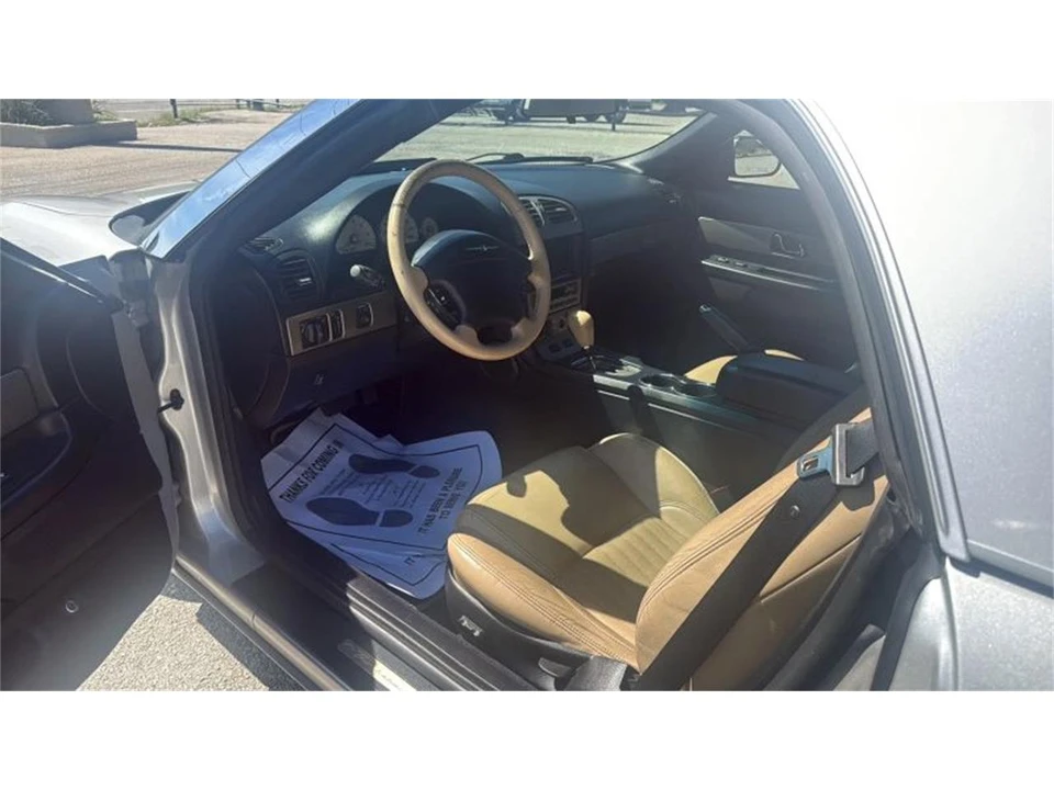 2004 Ford Thunderbird 11th Gen - Image 19 of 29