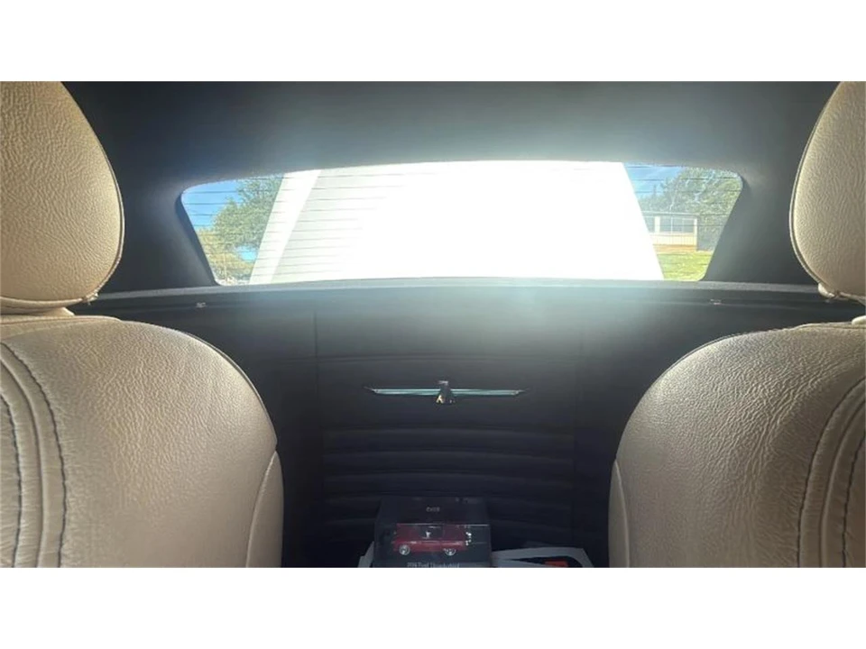 2004 Ford Thunderbird 11th Gen - Image 22 of 29