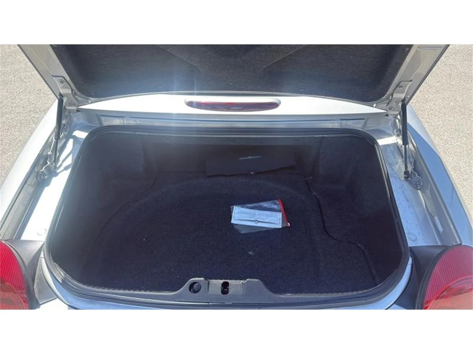 2004 Ford Thunderbird 11th Gen - Image 24 of 29