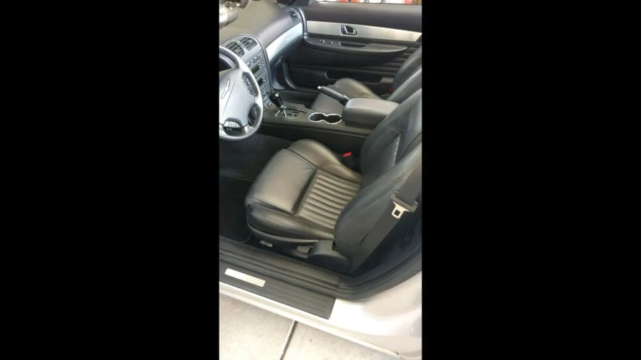 2004 Ford Thunderbird 11th Gen - Image 4 of 7