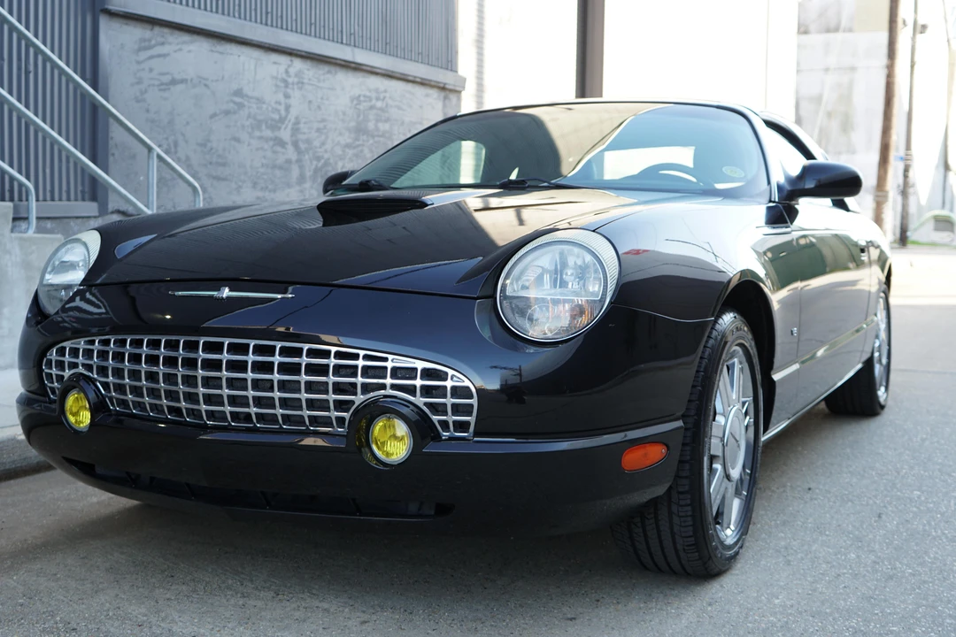 2004 Ford Thunderbird 11th Gen - Image 25 of 31