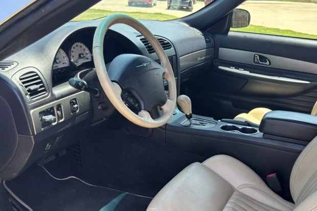 2004 Ford Thunderbird 11th Gen - Image 5 of 7