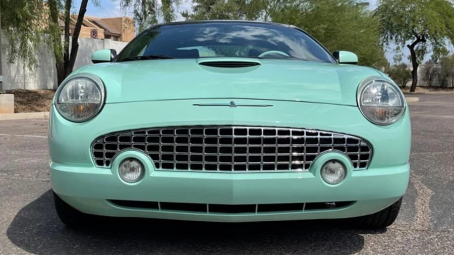 2004 Ford Thunderbird 11th Gen - Image 12 of 17