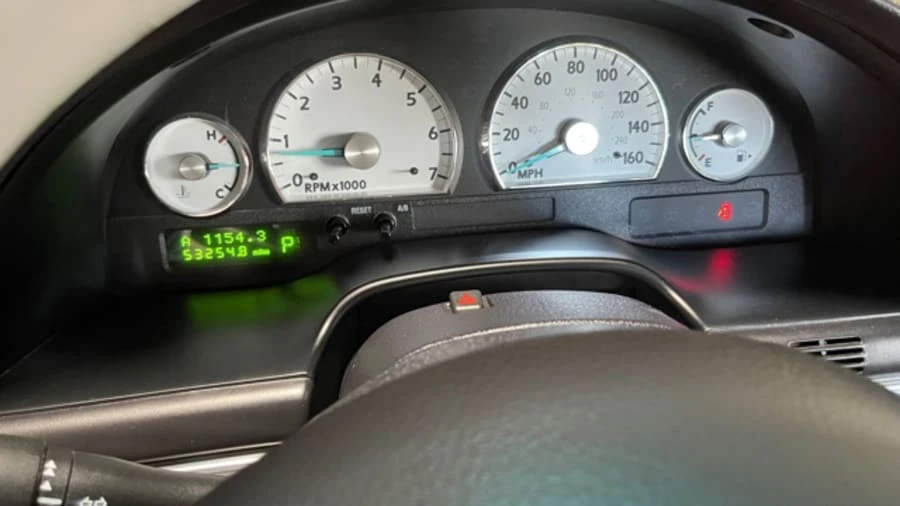 2004 Ford Thunderbird 11th Gen - Image 7 of 17