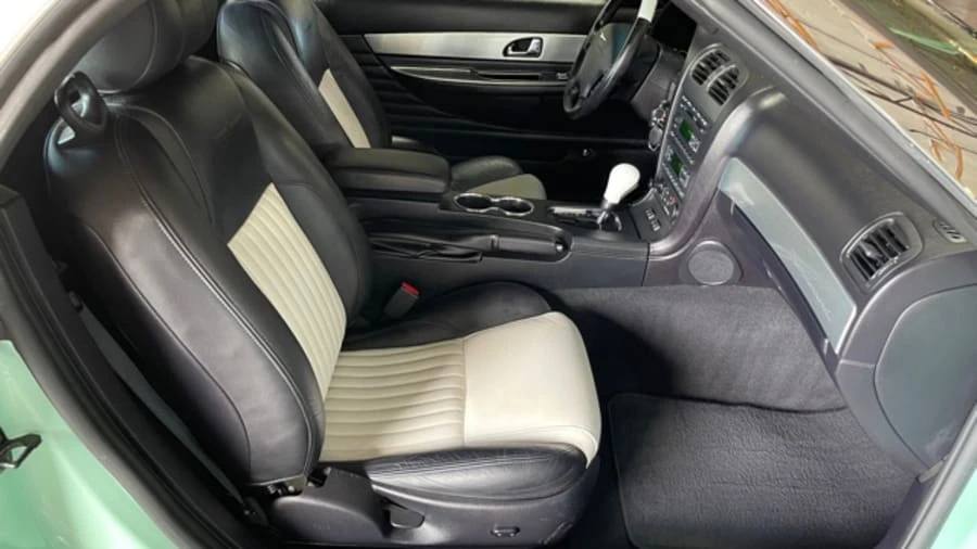 2004 Ford Thunderbird 11th Gen - Image 10 of 17