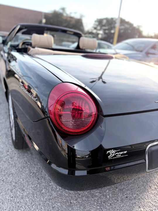 2004 Ford Thunderbird 11th Gen - Image 9 of 19