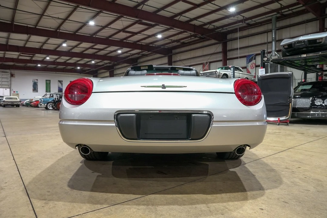 2004 Ford Thunderbird 11th Gen - Image 7 of 12