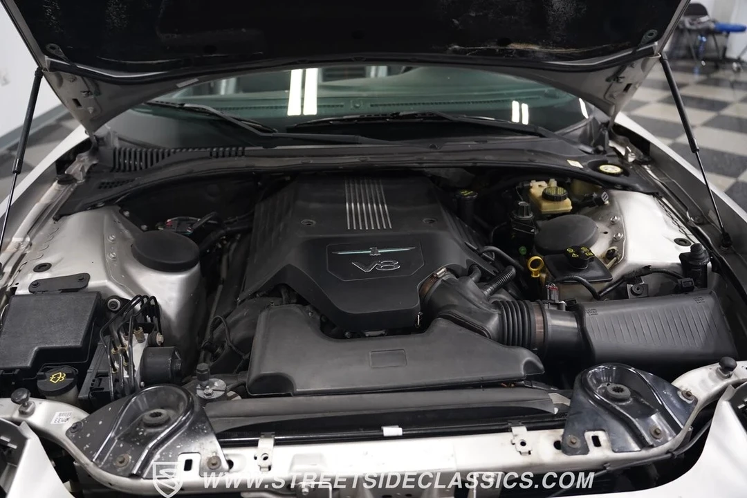 2004 Ford Thunderbird 11th Gen - Image 4 of 21