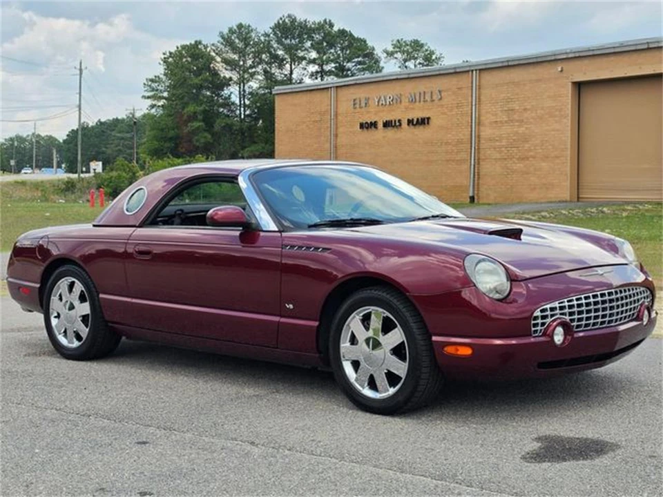 2004 Ford Thunderbird 11th Gen - Image 5 of 31