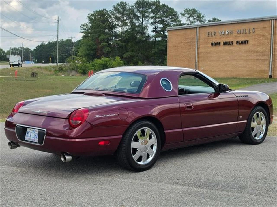 2004 Ford Thunderbird 11th Gen - Image 7 of 31