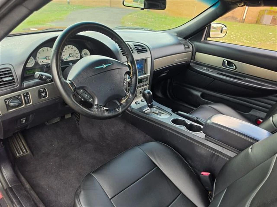 2004 Ford Thunderbird 11th Gen - Image 16 of 31