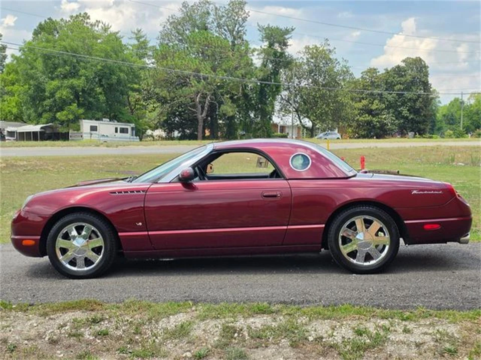2004 Ford Thunderbird 11th Gen - Image 12 of 31
