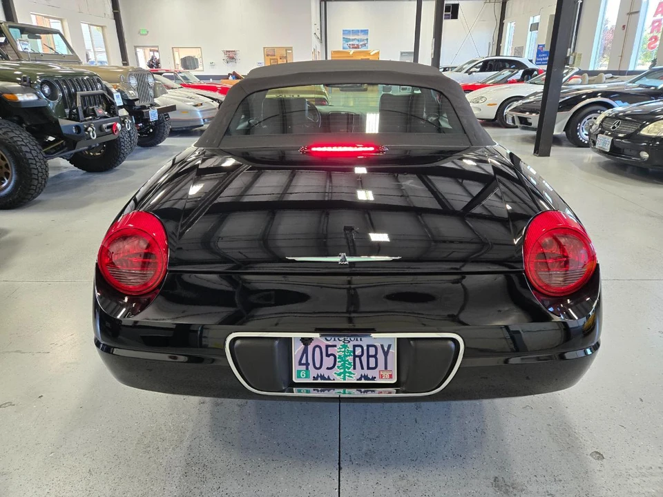 2004 Ford Thunderbird 11th Gen - Image 14 of 27