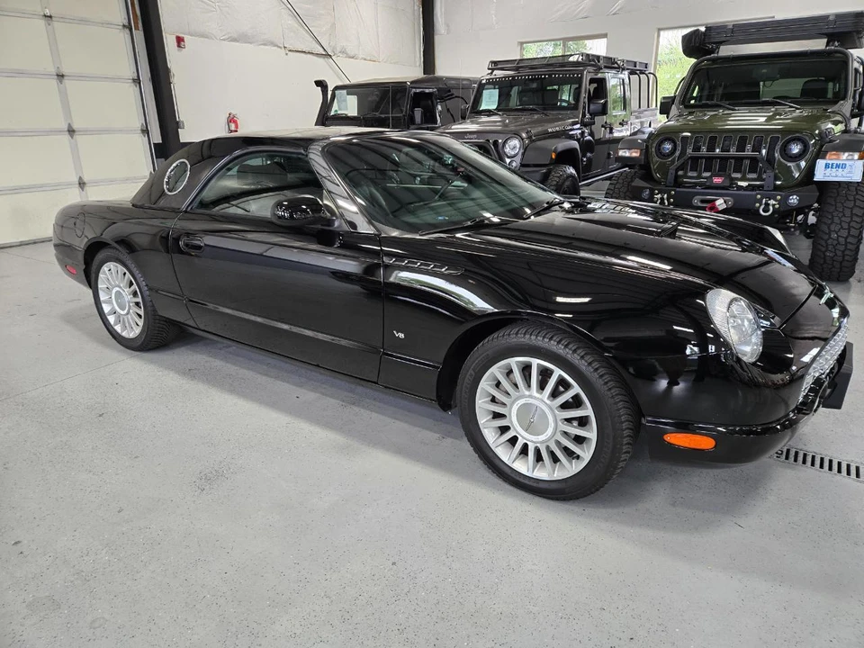 2004 Ford Thunderbird 11th Gen - Image 9 of 27